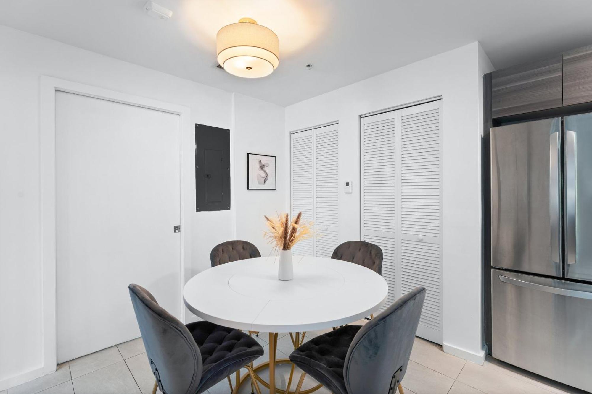 מיאמי Modern Apartment In Edgewater חדר תמונה